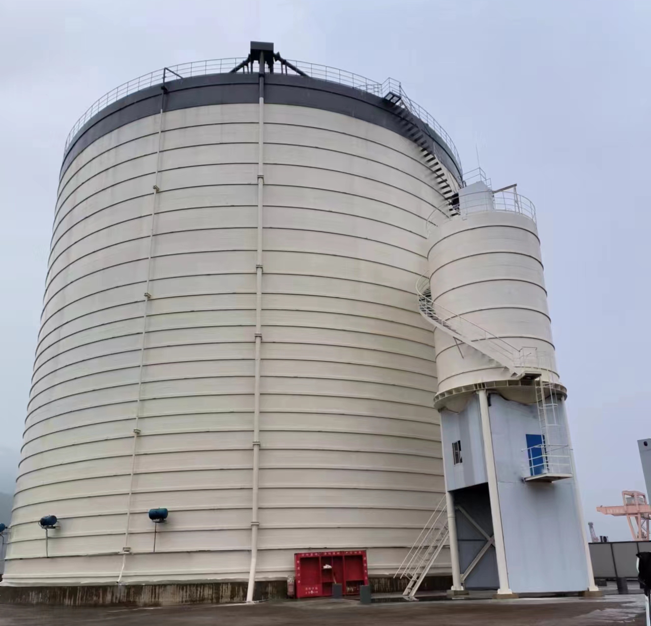 安居10万吨水泥钢板库